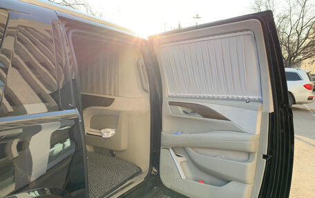 Cadillac Escalade IV, 2019 год, 5 000 000 рублей, 7 фотография