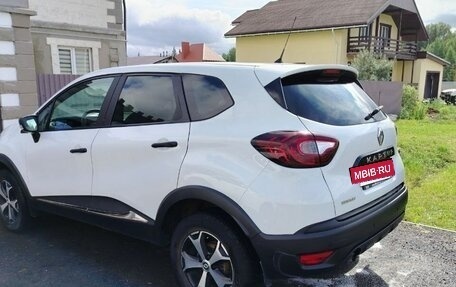 Renault Kaptur I рестайлинг, 2018 год, 1 250 000 рублей, 4 фотография