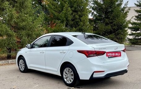 Hyundai Solaris II рестайлинг, 2018 год, 1 150 000 рублей, 8 фотография