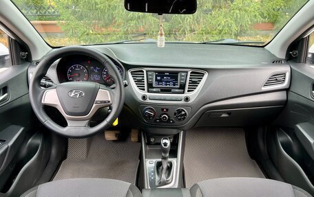 Hyundai Solaris II рестайлинг, 2018 год, 1 150 000 рублей, 14 фотография