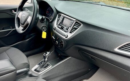 Hyundai Solaris II рестайлинг, 2018 год, 1 150 000 рублей, 19 фотография