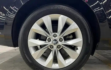 Skoda Superb III рестайлинг, 2021 год, 2 150 000 рублей, 19 фотография