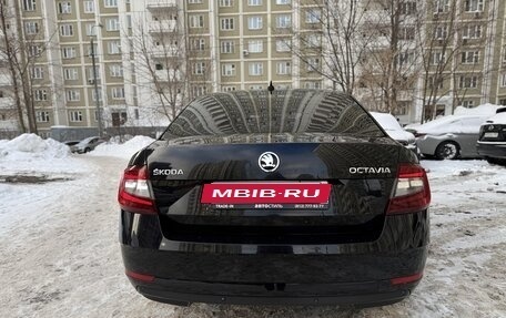 Skoda Octavia, 2017 год, 2 000 000 рублей, 6 фотография