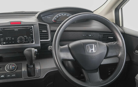 Honda Freed I, 2009 год, 999 000 рублей, 15 фотография