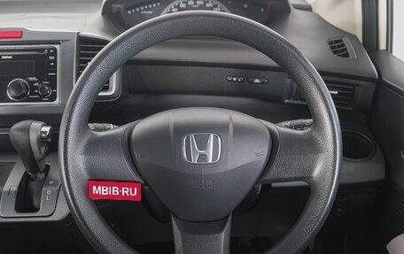 Honda Freed I, 2009 год, 999 000 рублей, 16 фотография