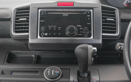 Honda Freed I, 2009 год, 999 000 рублей, 17 фотография