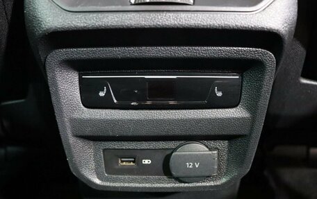 Volkswagen Tiguan II, 2018 год, 2 990 000 рублей, 24 фотография