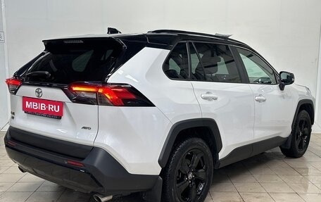 Toyota RAV4, 2021 год, 4 280 000 рублей, 4 фотография