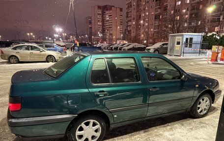 Volkswagen Vento, 1995 год, 220 000 рублей, 8 фотография