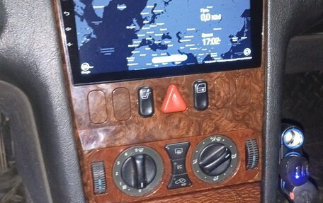 Mercedes-Benz E-Класс, 1998 год, 420 000 рублей, 8 фотография