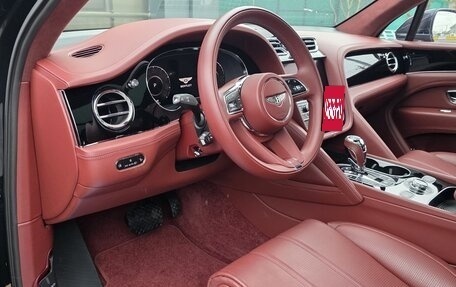 Bentley Bentayga I, 2024 год, 23 500 000 рублей, 6 фотография