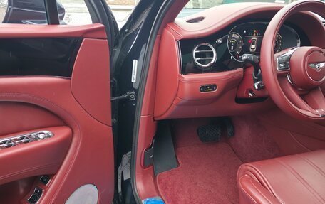 Bentley Bentayga I, 2024 год, 23 500 000 рублей, 19 фотография