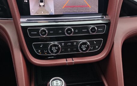 Bentley Bentayga I, 2024 год, 23 500 000 рублей, 17 фотография