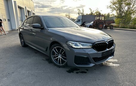 BMW 5 серия, 2020 год, 4 900 000 рублей, 4 фотография