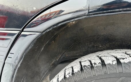 Toyota Land Cruiser 100 рестайлинг 2, 2004 год, 2 700 000 рублей, 12 фотография