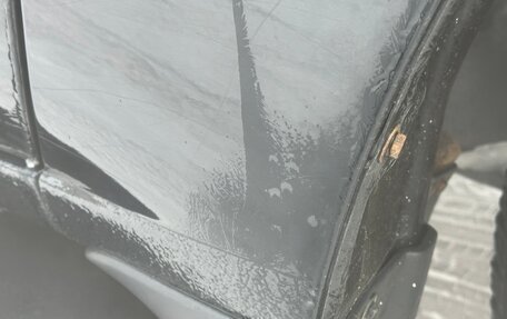 Toyota Land Cruiser 100 рестайлинг 2, 2004 год, 2 700 000 рублей, 17 фотография