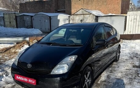 Toyota Prius, 2010 год, 600 000 рублей, 4 фотография