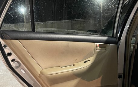 Toyota Corolla, 2001 год, 570 000 рублей, 13 фотография