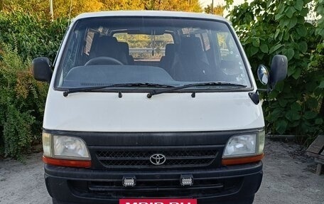 Toyota HiAce H100, 2003 год, 780 000 рублей, 3 фотография