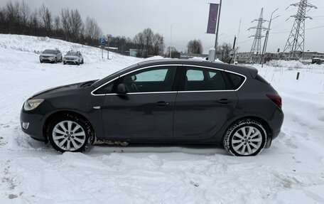 Opel Astra J, 2010 год, 773 000 рублей, 2 фотография
