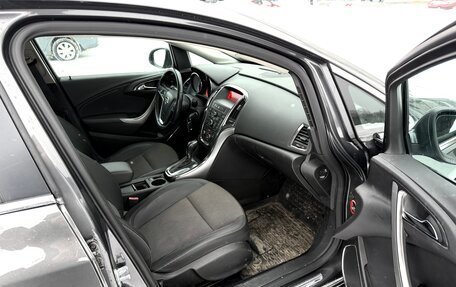 Opel Astra J, 2010 год, 773 000 рублей, 11 фотография