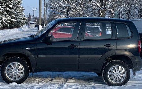 Chevrolet Niva I рестайлинг, 2011 год, 585 000 рублей, 7 фотография