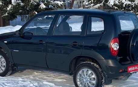 Chevrolet Niva I рестайлинг, 2011 год, 585 000 рублей, 9 фотография