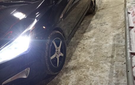 Hyundai Solaris II рестайлинг, 2014 год, 1 000 000 рублей, 4 фотография