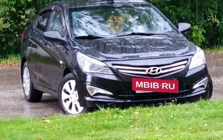 Hyundai Solaris II рестайлинг, 2014 год, 1 000 000 рублей, 2 фотография