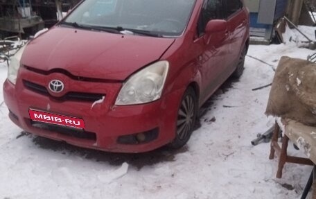 Toyota Corolla Verso I, 2008 год, 450 000 рублей, 1 фотография