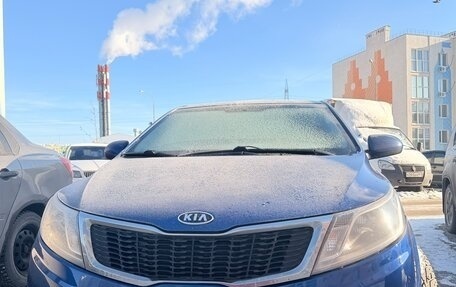 KIA Rio III рестайлинг, 2013 год, 700 000 рублей, 1 фотография