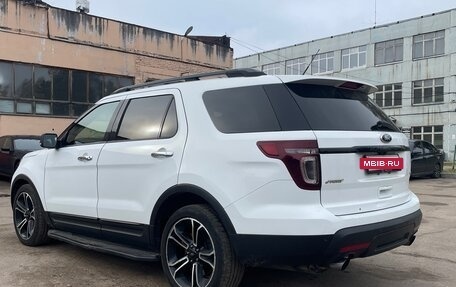 Ford Explorer VI, 2013 год, 2 099 000 рублей, 3 фотография