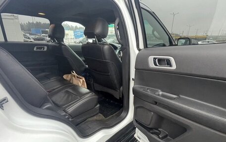 Ford Explorer VI, 2013 год, 2 099 000 рублей, 15 фотография