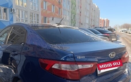 KIA Rio III рестайлинг, 2013 год, 700 000 рублей, 3 фотография