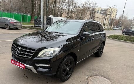 Mercedes-Benz M-Класс, 2012 год, 2 600 000 рублей, 4 фотография