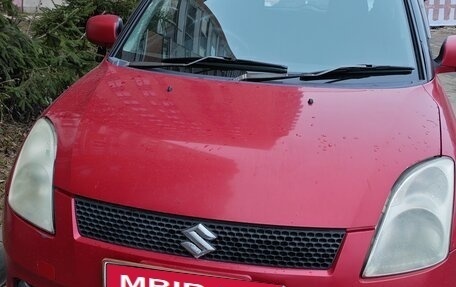 Suzuki Swift III, 2004 год, 445 000 рублей, 1 фотография