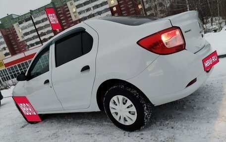 Renault Logan II, 2017 год, 370 000 рублей, 1 фотография