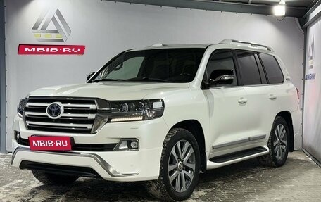 Toyota Land Cruiser 200, 2016 год, 5 999 000 рублей, 1 фотография