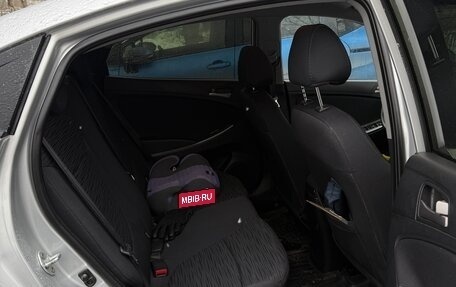 Hyundai Solaris II рестайлинг, 2016 год, 1 100 000 рублей, 9 фотография