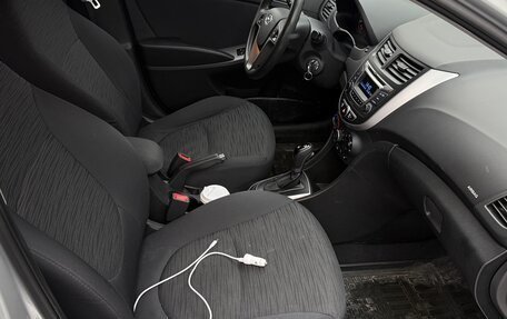 Hyundai Solaris II рестайлинг, 2016 год, 1 100 000 рублей, 10 фотография