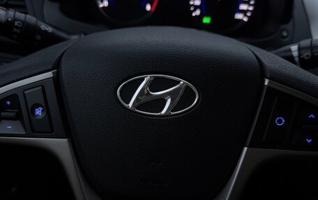 Hyundai Solaris II рестайлинг, 2016 год, 1 100 000 рублей, 13 фотография