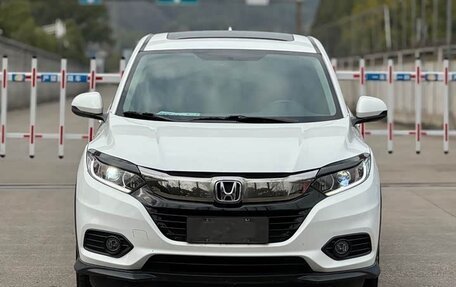 Honda Vezel, 2022 год, 1 348 004 рублей, 2 фотография