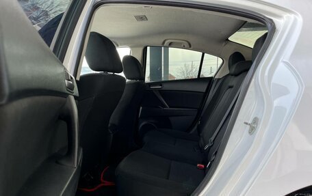 Mazda 3, 2012 год, 930 000 рублей, 11 фотография