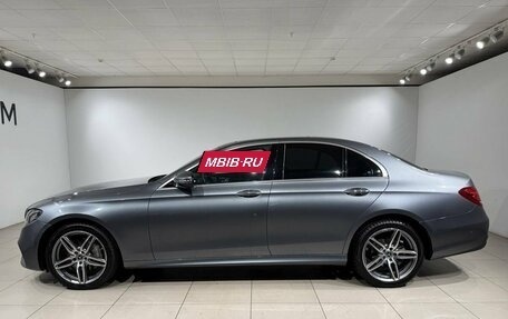 Mercedes-Benz E-Класс, 2019 год, 3 490 000 рублей, 5 фотография