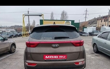 KIA Sportage IV рестайлинг, 2018 год, 1 670 000 рублей, 4 фотография