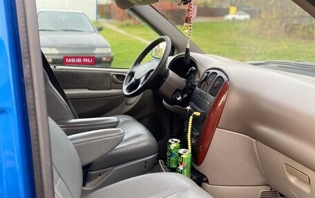 Chrysler Voyager IV, 2002 год, 400 000 рублей, 4 фотография