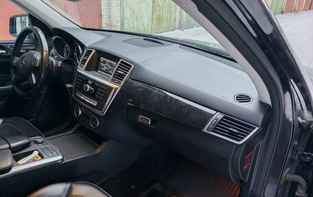 Mercedes-Benz M-Класс, 2013 год, 2 850 000 рублей, 26 фотография