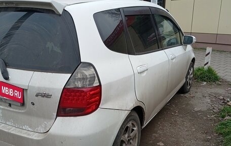Honda Fit III, 2003 год, 350 000 рублей, 3 фотография