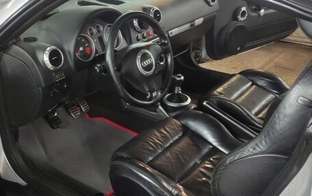 Audi TT, 1999 год, 800 000 рублей, 12 фотография