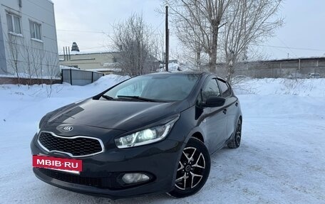 KIA cee'd III, 2013 год, 900 000 рублей, 2 фотография